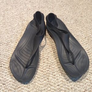 Crocs Serena Sexi Flip Flop Sandals Womens 11 Black Thong Comfort Summer